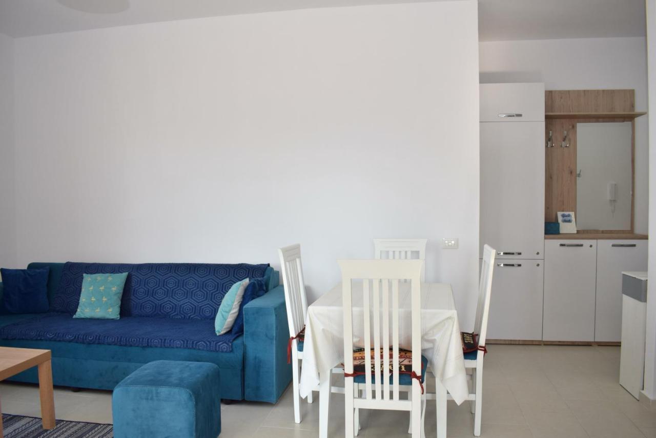 Sea View Apartment - 007 Vlorë Exterior foto